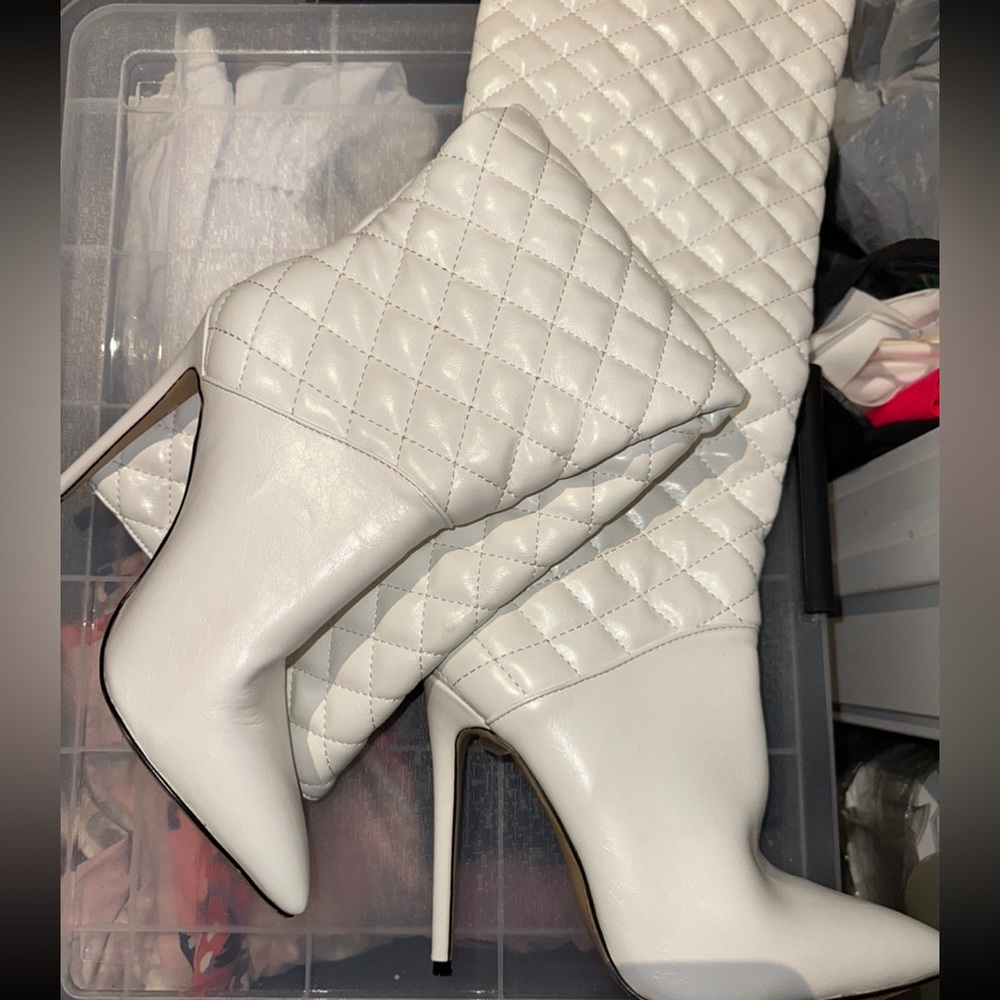 New shoes, White colour, Size 6.5 (24sm) , Brand Up2step